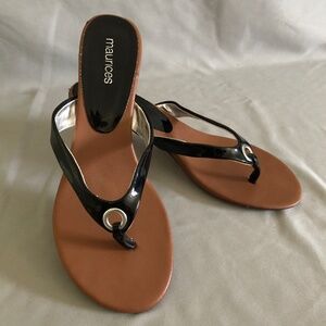 Maurices Black and Brown Heeled Sandals
